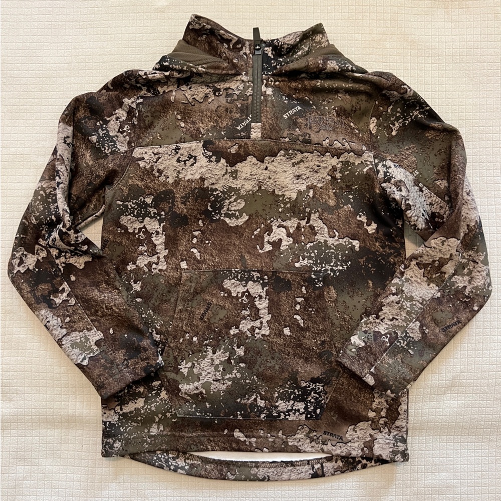 Camo boys hooded sweatshirt, size medium, Red Head